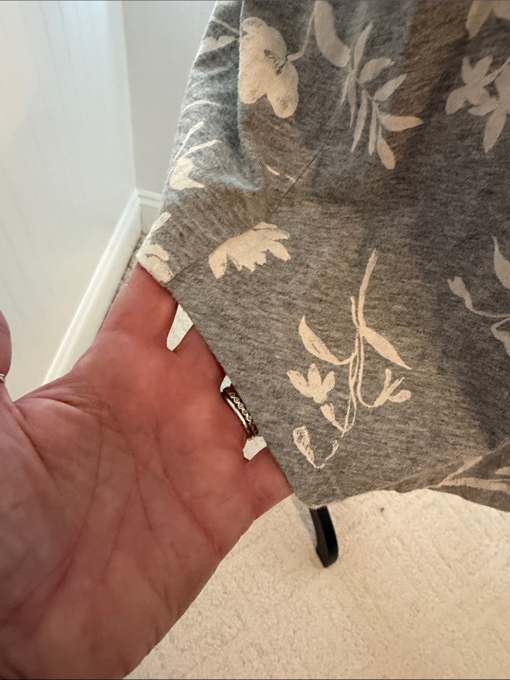 Women’s Old Navy Top - Picture 3 of 10